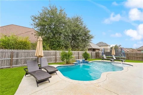 $399,900 | 817 Capistrano Court, Covington, LA 70433