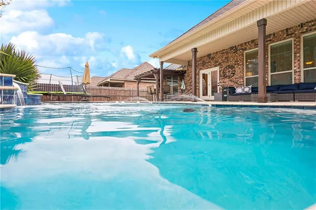 $399,900 | 817 Capistrano Court, Covington, LA 70433