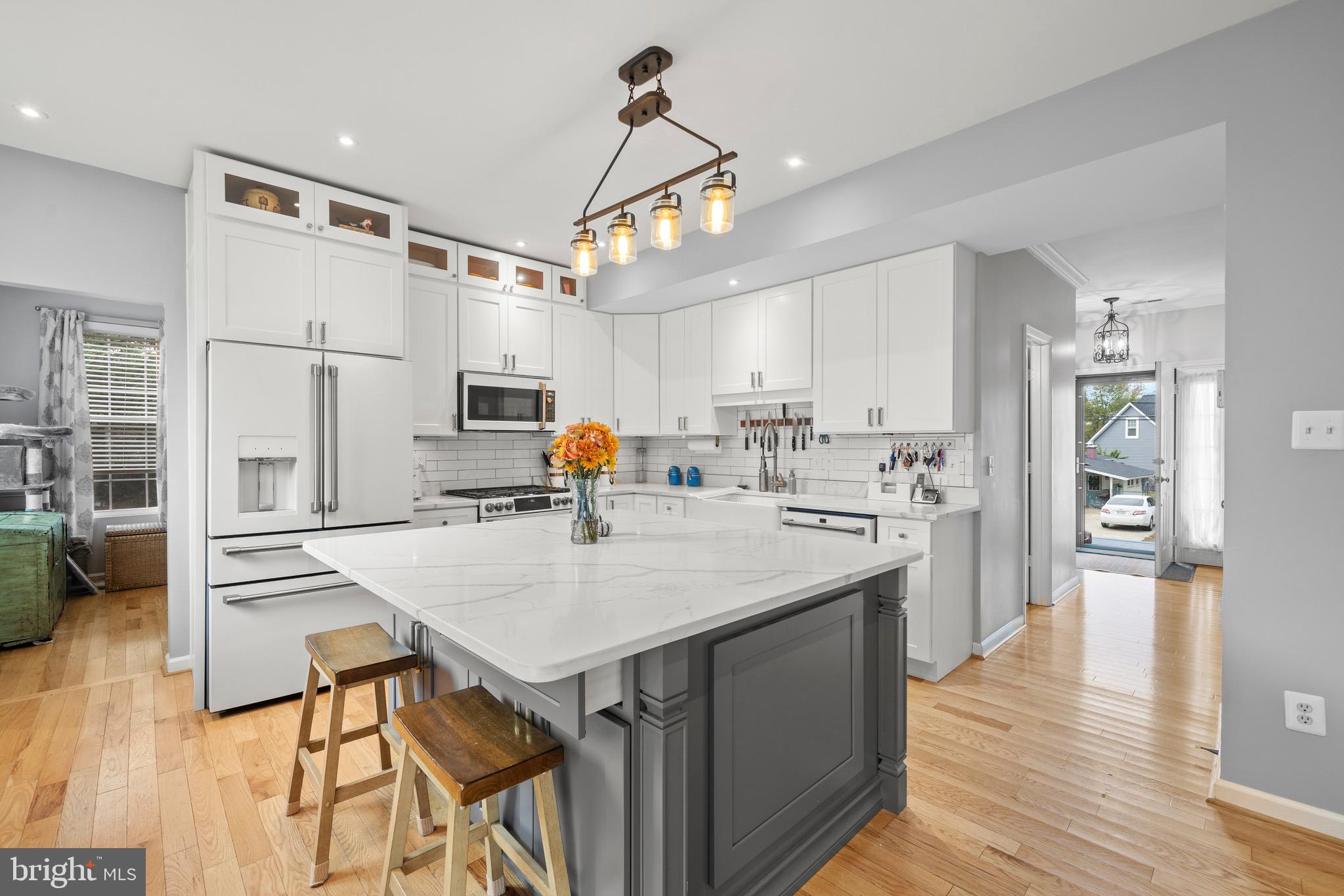 3901 Cove Road Edgewater, MD 21037 - Photo 5 of 38 Gallery Image 5