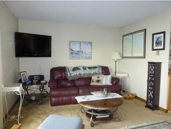 170 Belknap Point Road, Unit 27 Gilford, NH 03249 - Photo 12 of 32 Gallery Image 12