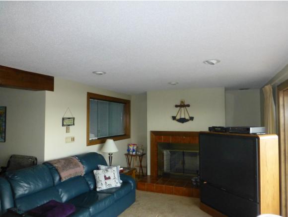 170 Belknap Point Road, Unit 27 Gilford, NH 03249 - Photo 23 of 32 Gallery Image 23