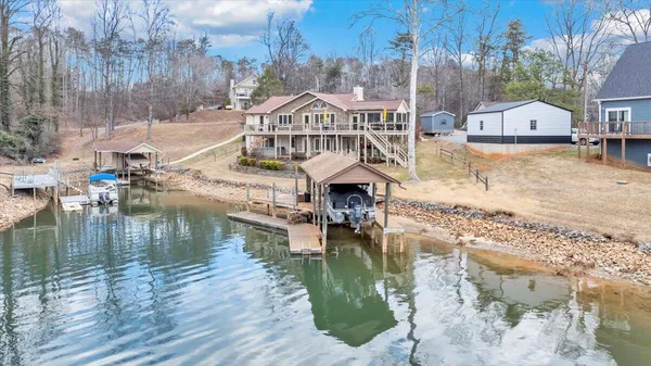 $1,349,999 | 56 Brookside Lane, Moneta, VA 24121