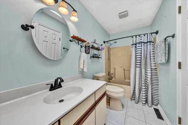$1,349,999 | 56 Brookside Lane, Moneta, VA 24121