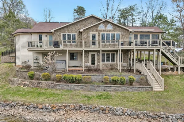 $1,349,999 | 56 Brookside Lane, Moneta, VA 24121