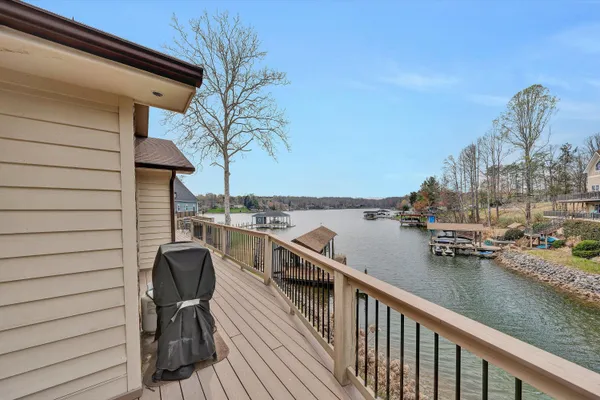 $1,349,999 | 56 Brookside Lane, Moneta, VA 24121