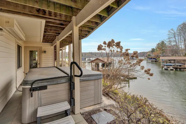 $1,349,999 | 56 Brookside Lane, Moneta, VA 24121