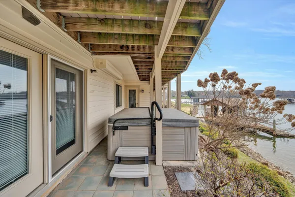 $1,349,999 | 56 Brookside Lane, Moneta, VA 24121