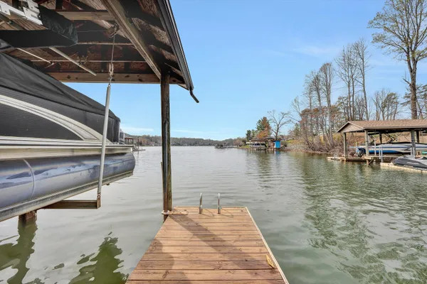 $1,349,999 | 56 Brookside Lane, Moneta, VA 24121