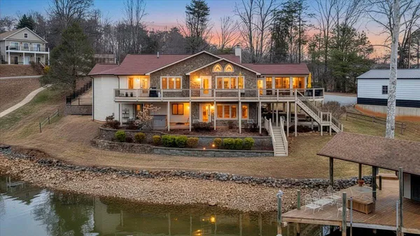 $1,349,999 | 56 Brookside Lane, Moneta, VA 24121