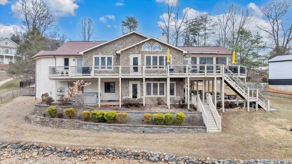 $1,349,999 | 56 Brookside Lane, Moneta, VA 24121