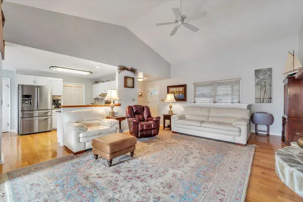 $1,349,999 | 56 Brookside Lane, Moneta, VA 24121