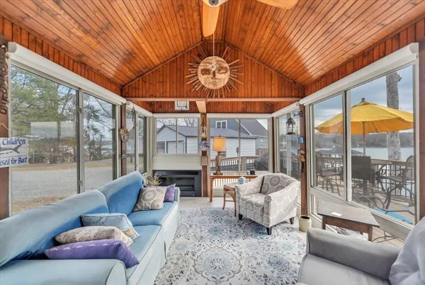 $1,349,999 | 56 Brookside Lane, Moneta, VA 24121