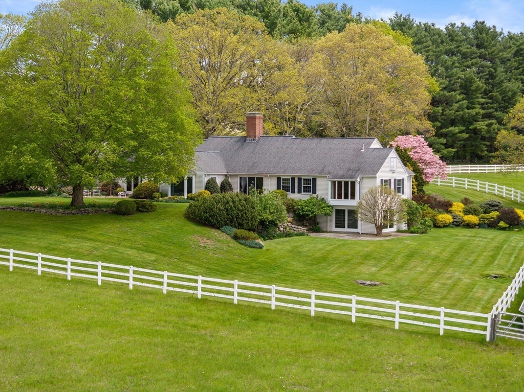 38 Bullard Street Sherborn, MA 01770 - Photo 11 of 42