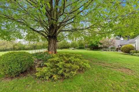 $5,000,000 | 38 Bullard Street, Sherborn, MA 01770