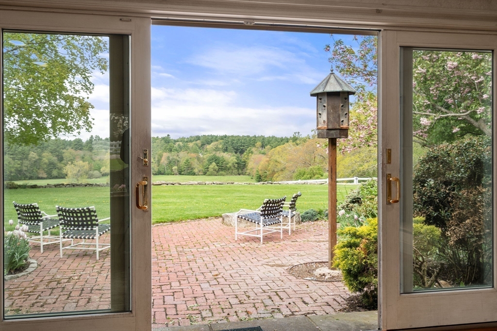 38 Bullard Street Sherborn, MA 01770 - Photo 17 of 42