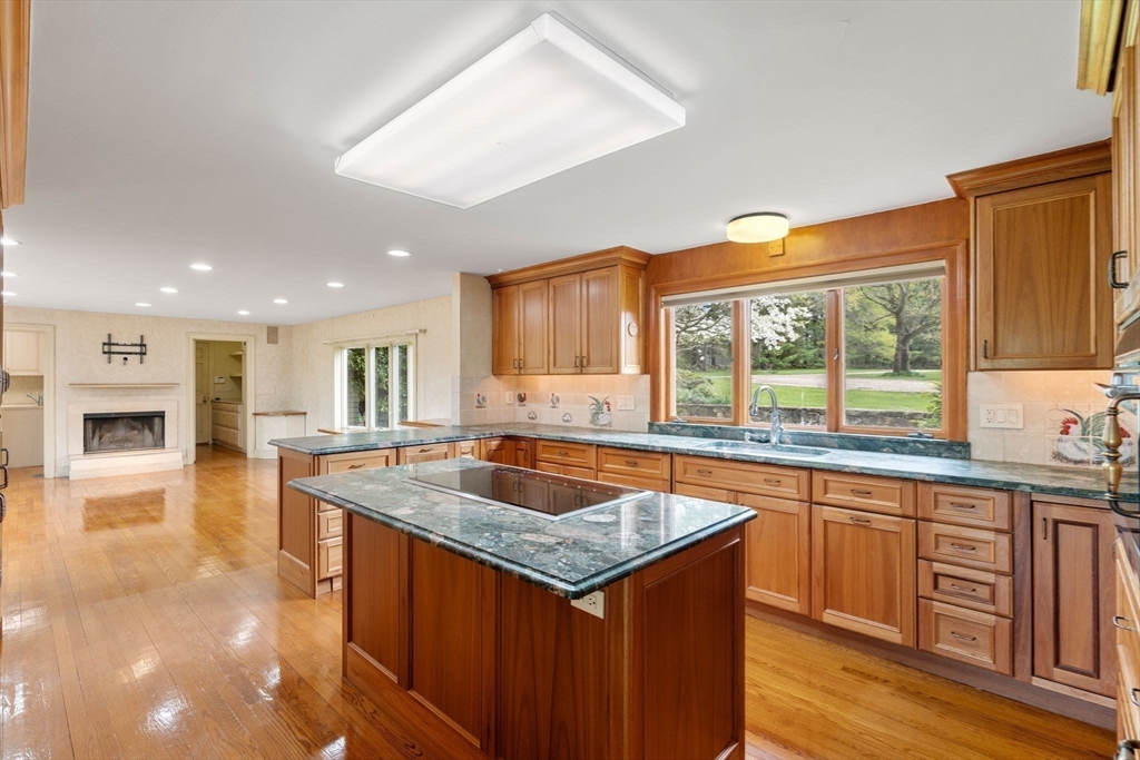 38 Bullard Street Sherborn, MA 01770 - Photo 24 of 42