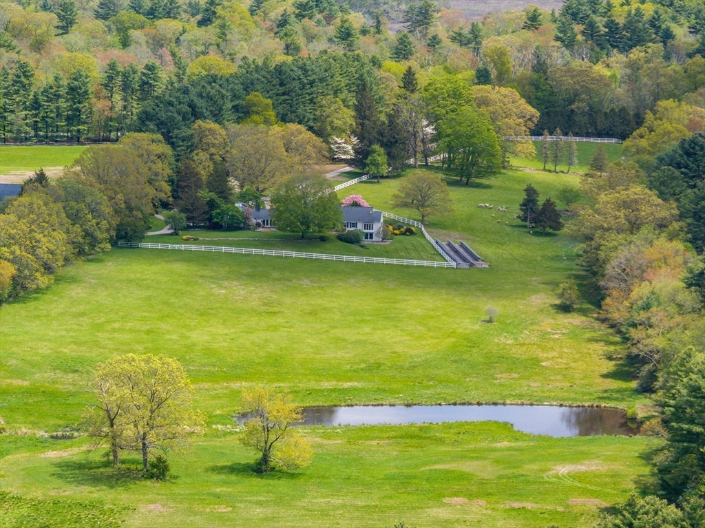 38 Bullard Street Sherborn, MA 01770 - Photo 5 of 42