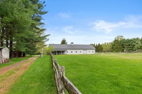 $5,000,000 | 38 Bullard Street, Sherborn, MA 01770