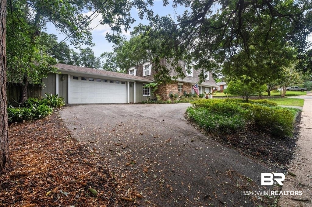 524 East Spring Park Drive Mobile, AL 36608 - Photo 32 of 34