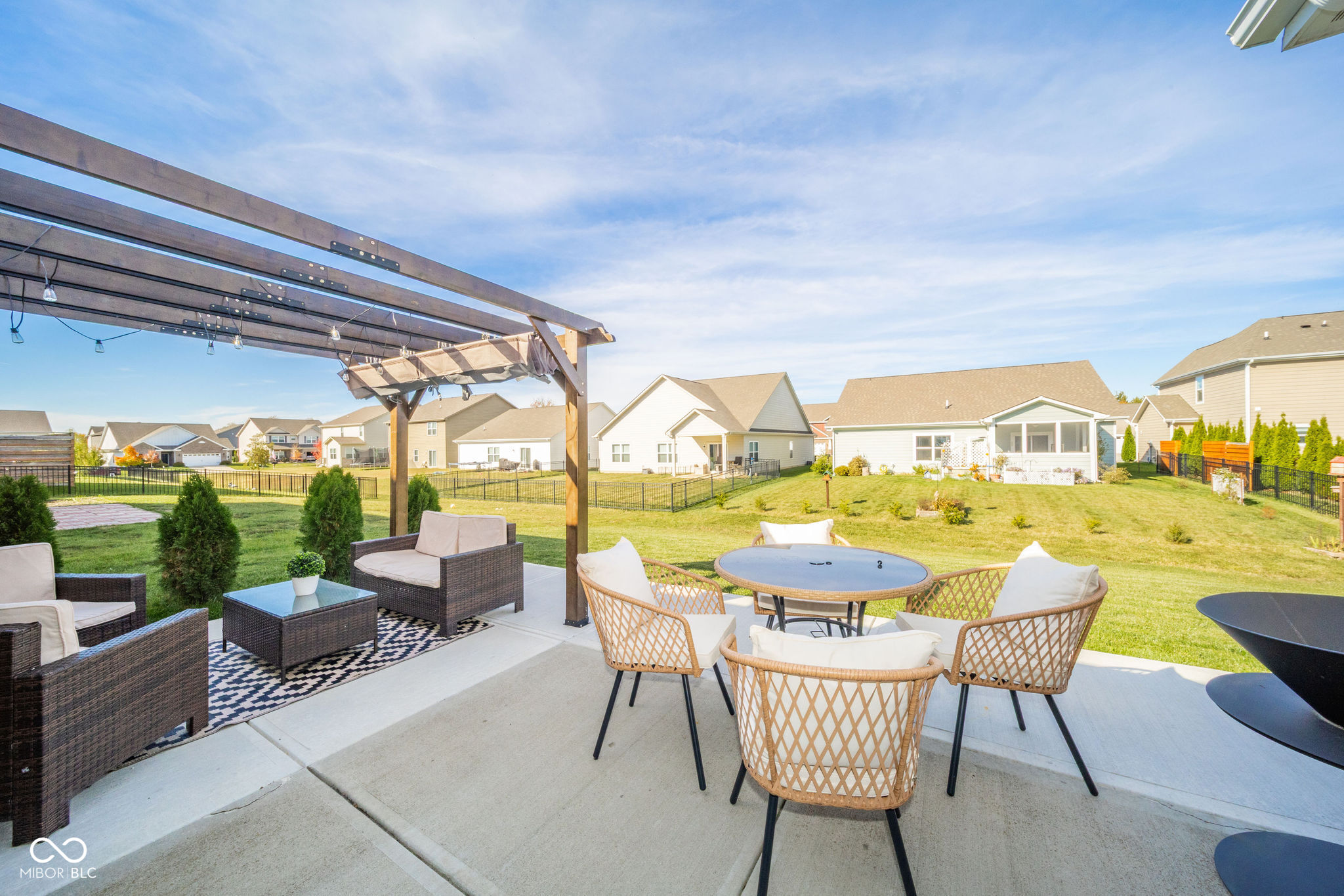 16592 Branham Drive Fishers, IN 46040 - Photo 5 of 34