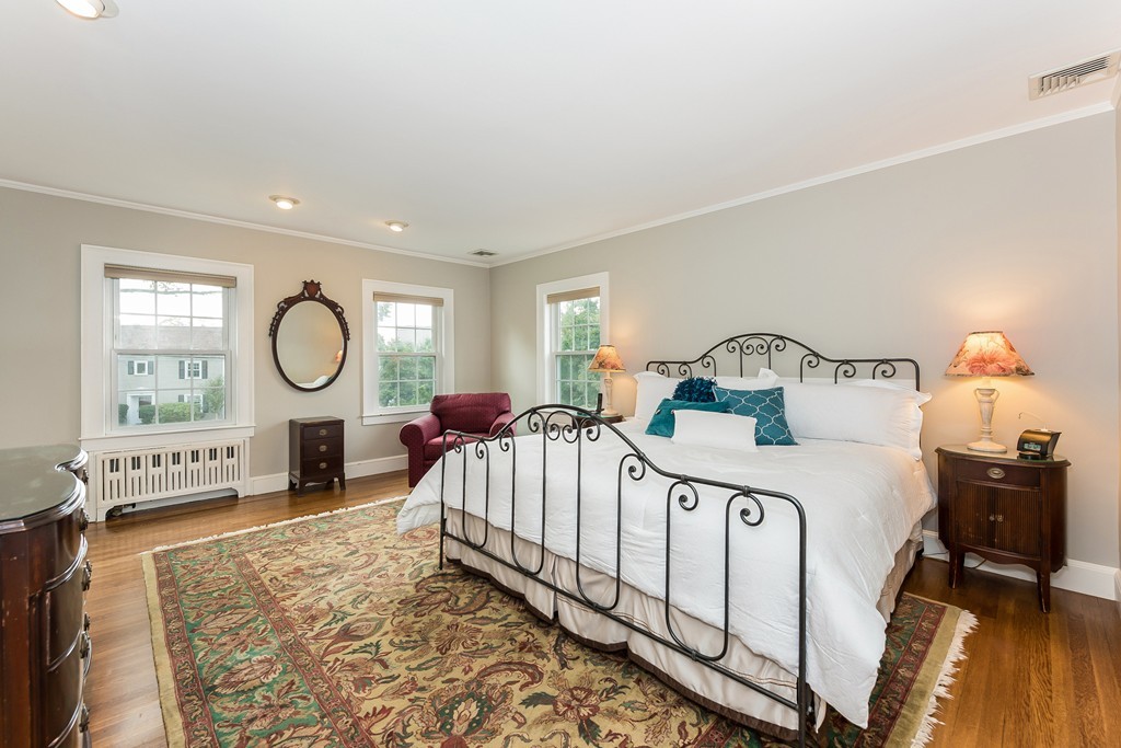 515 Puritan Road Swampscott, MA 01907 - Photo 13 of 28 Gallery Image 13