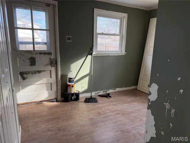 $32,000 | 708 North 7th Street, Benld, IL 62009