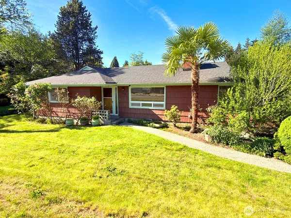 $449,000 | 638 South 160th Street, Burien, WA 98148