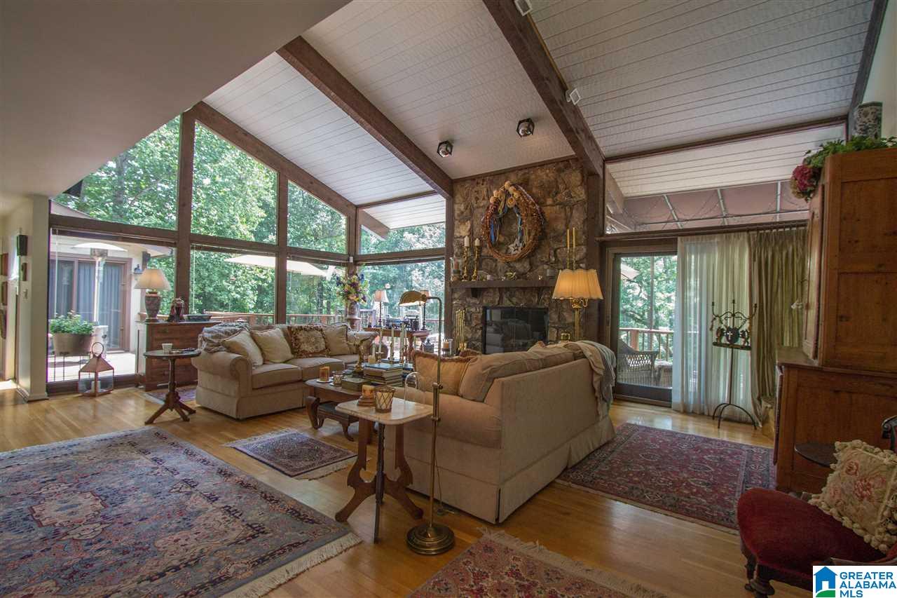 3986 Spring Valley Road Birmingham, AL 35223 - Photo 5 of 46