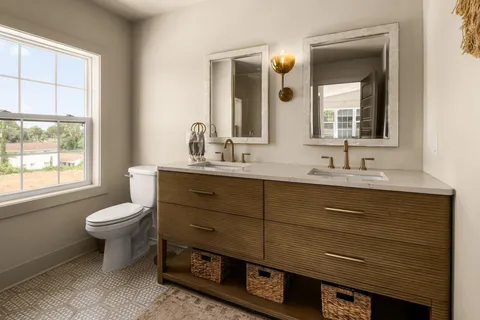 $837,500 | 406 Hudson Way, Nashville, TN 37208