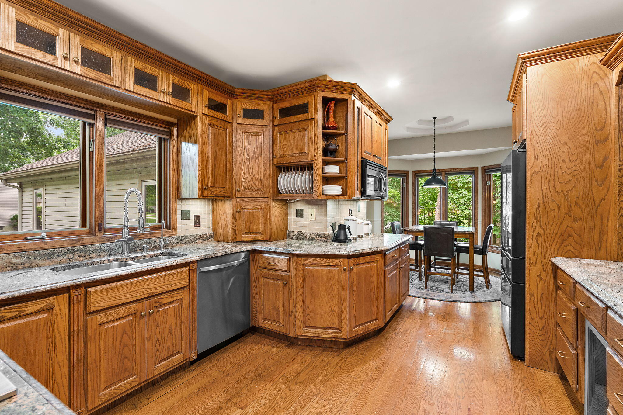 12227 South Williams Court Crown Point, IN 46307 - Photo 14 of 68 2048x1365