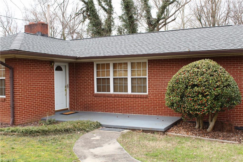 1315 Florida Street High Point, NC 27262 - Photo 2 of 21 Gallery Image 2