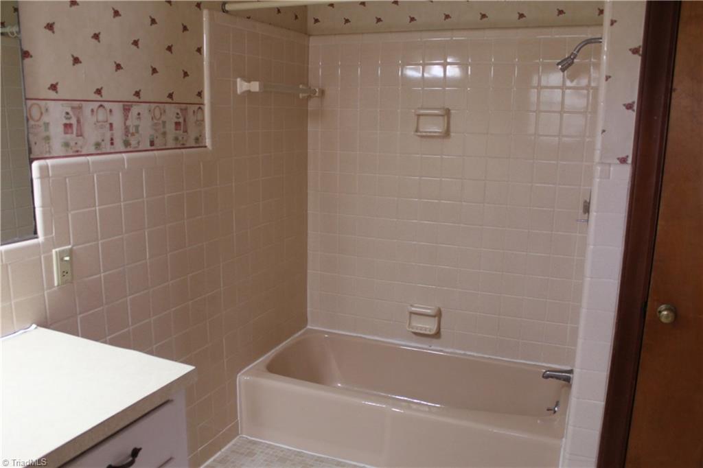 1315 Florida Street High Point, NC 27262 - Photo 16 of 21 Gallery Image 16