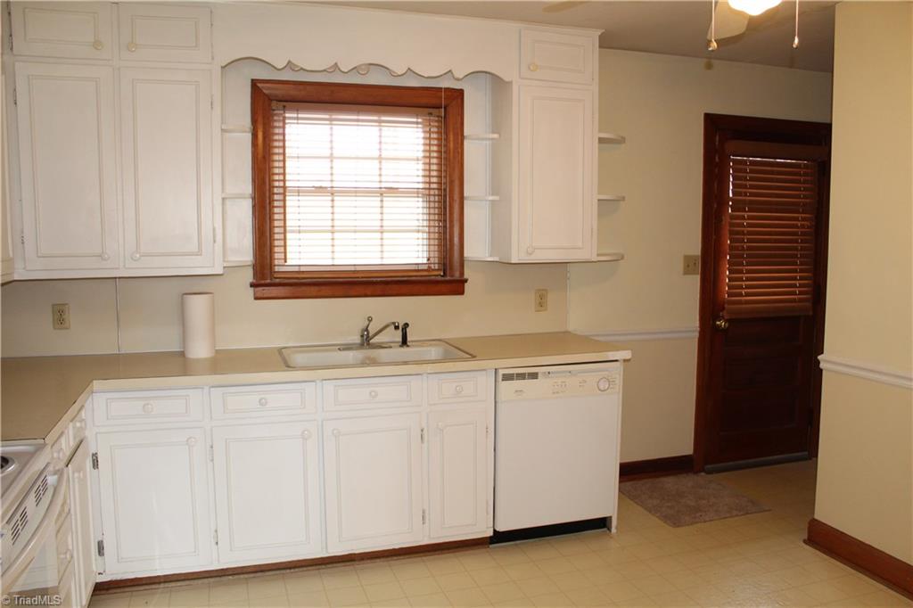 1315 Florida Street High Point, NC 27262 - Photo 9 of 21 Gallery Image 9