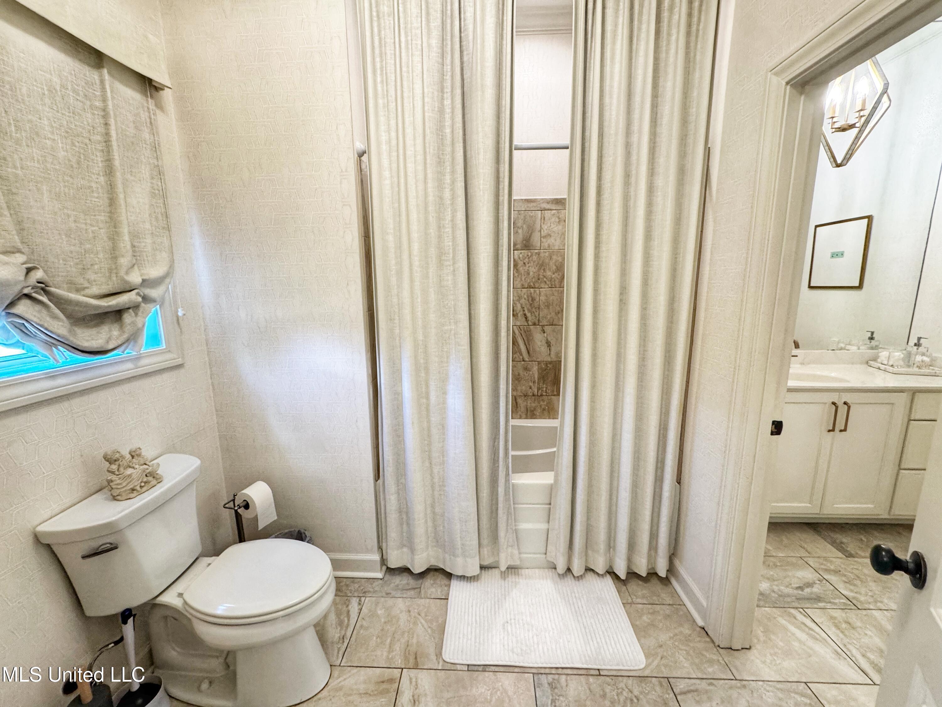 622 Diamond Ridge Road Clarksdale, MS 38614 - Photo 20 of 43 IMG_0842