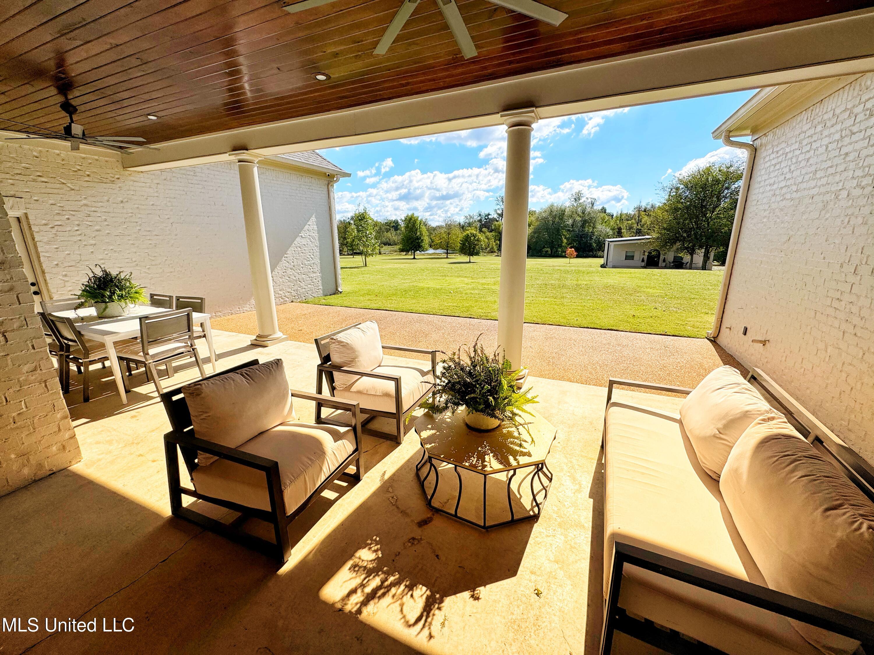 622 Diamond Ridge Road Clarksdale, MS 38614 - Photo 28 of 43 IMG_0874