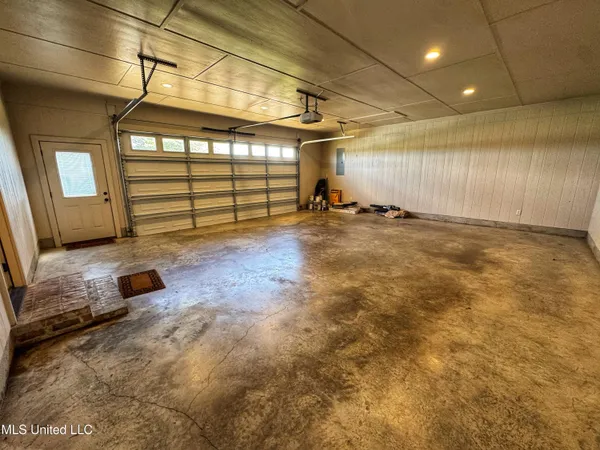 $530,000 | 622 Diamond Ridge Road, Clarksdale, MS 38614