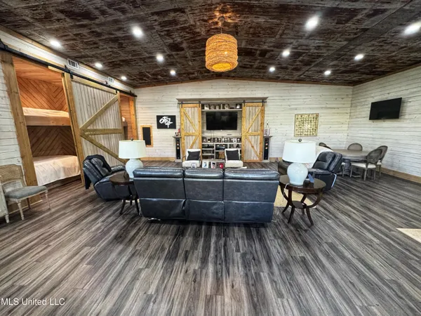 $530,000 | 622 Diamond Ridge Road, Clarksdale, MS 38614