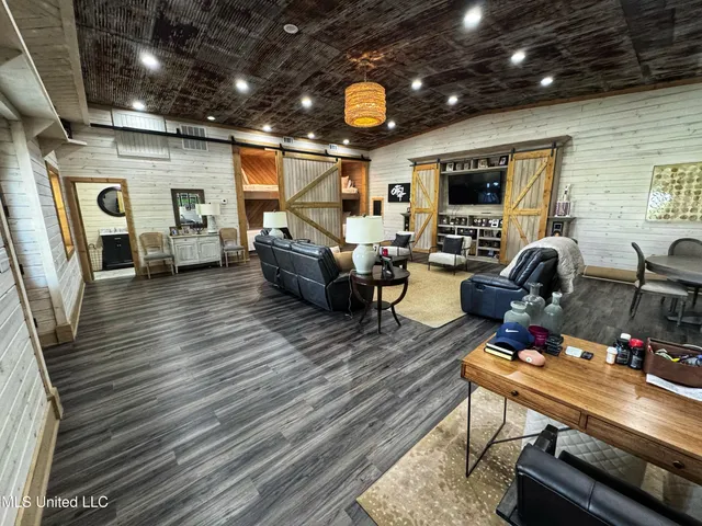 $530,000 | 622 Diamond Ridge Road, Clarksdale, MS 38614