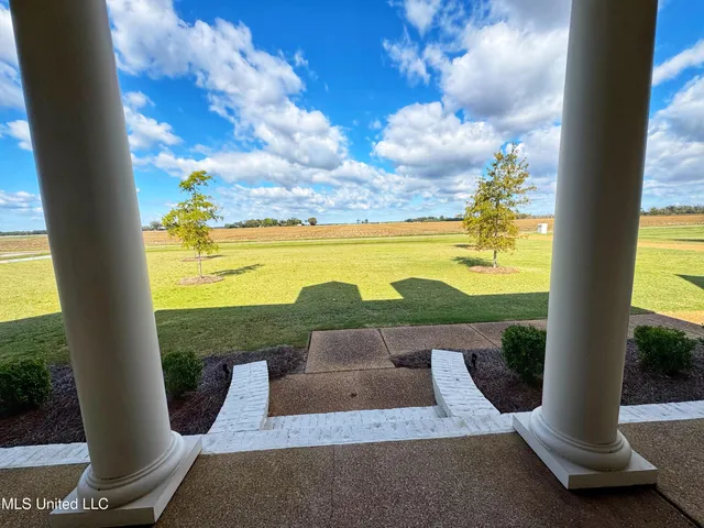 $530,000 | 622 Diamond Ridge Road, Clarksdale, MS 38614