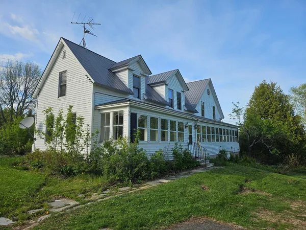 $150,000 | 242 Maple Grove Road, Fort Fairfield, ME 04742