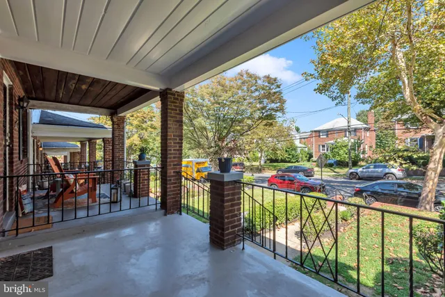 $560,000 | 1527 Montana Avenue Northeast, Washington, DC 20018