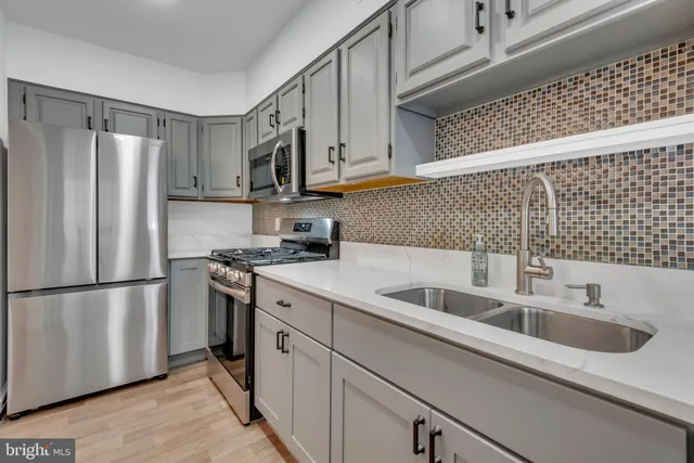 $560,000 | 1527 Montana Avenue Northeast, Washington, DC 20018