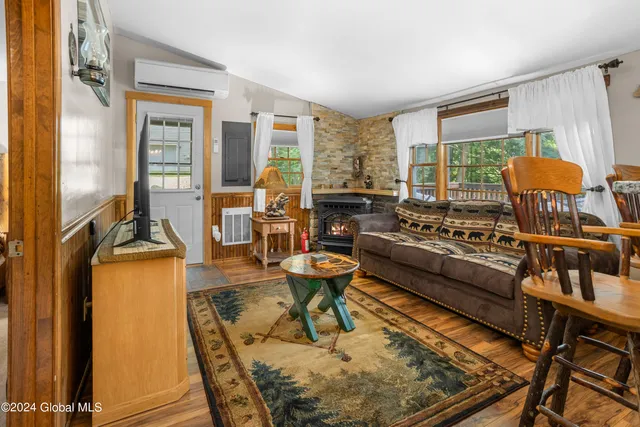 $550,000 | 740 East River Drive, Lake Luzerne, NY 12846