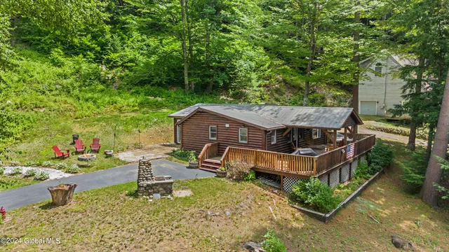 $550,000 | 740 East River Drive, Lake Luzerne, NY 12846