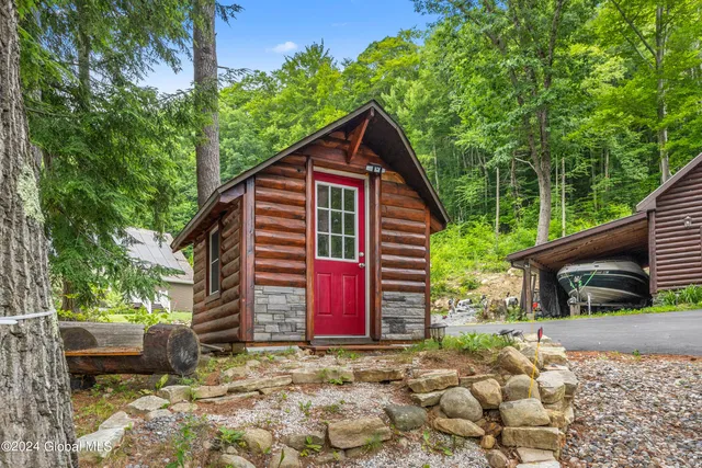 $550,000 | 740 East River Drive, Lake Luzerne, NY 12846