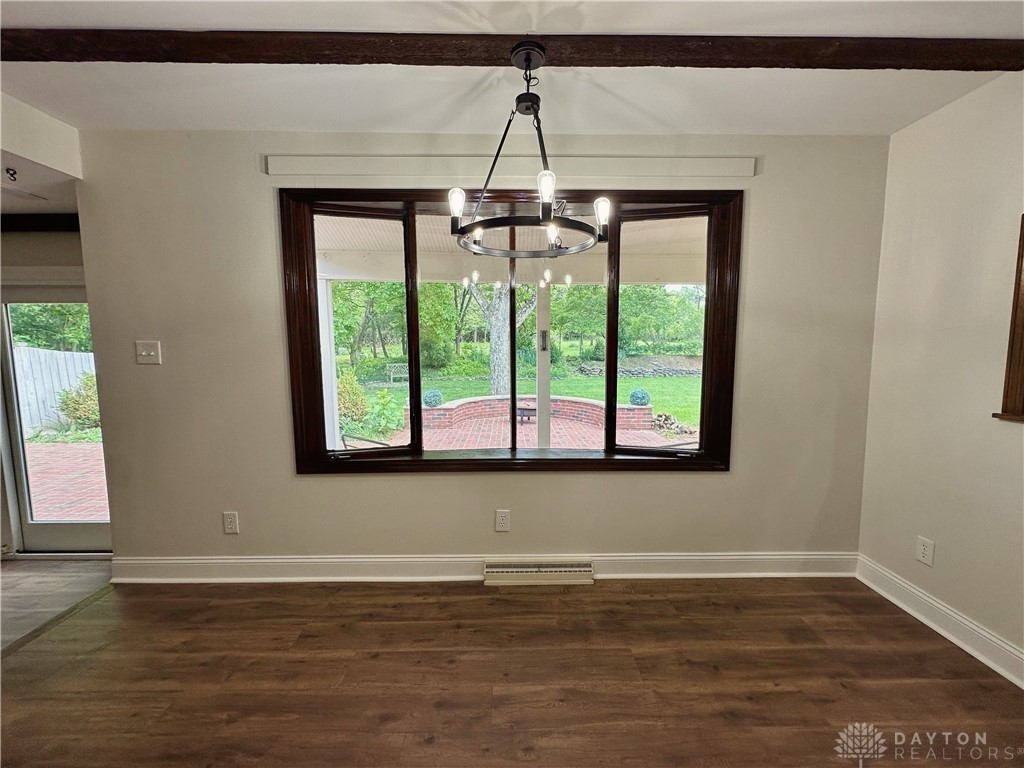 3975 Conference Road Bellbrook, OH 45305 - Photo 17 of 80