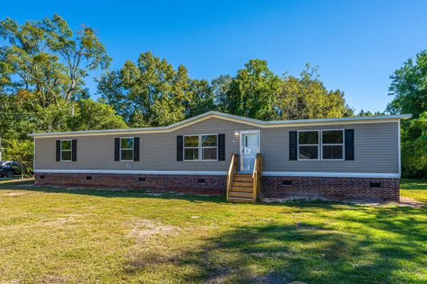 $245,000 | 170 Church Road, St. Stephen, SC 29479
