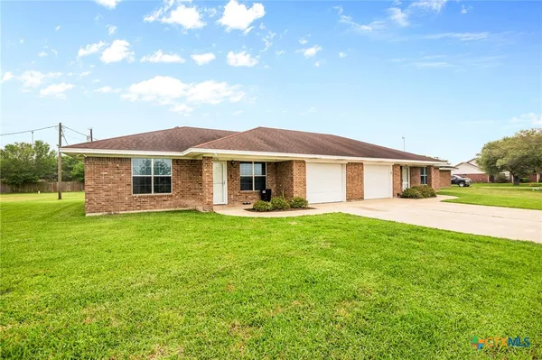 $229,000 | 374-376 Navidad Street, Vanderbilt, TX 77991