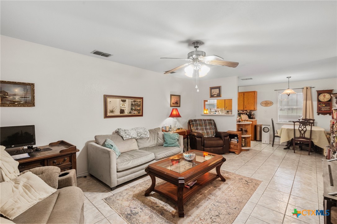 374-376 Navidad Street Vanderbilt, TX 77991 - Photo 3 of 18