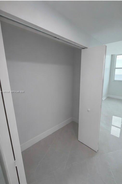 2475 Brickell Avenue, Unit 2007 Miami, FL 33129 - Photo 18 of 25
